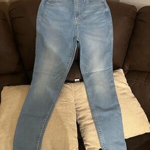 Old Navy Light Blue Women's Skinny Jeans